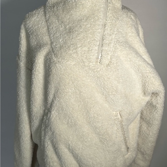 Cozy Cream Sherpa Pullover by Athleta Size Large - Picture 2 of 7